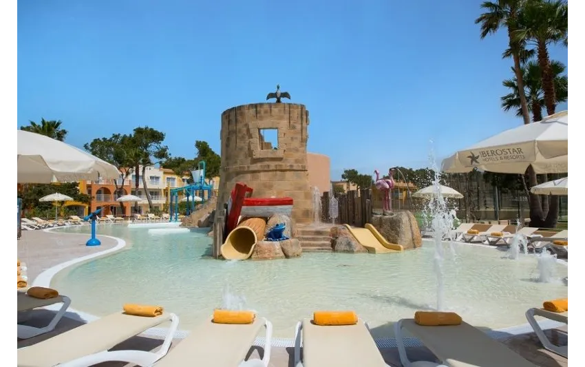 Iberostar Waves Club Cala Barca 4*-21