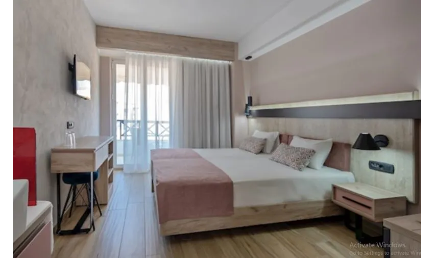 Joan Palace 4*-8
