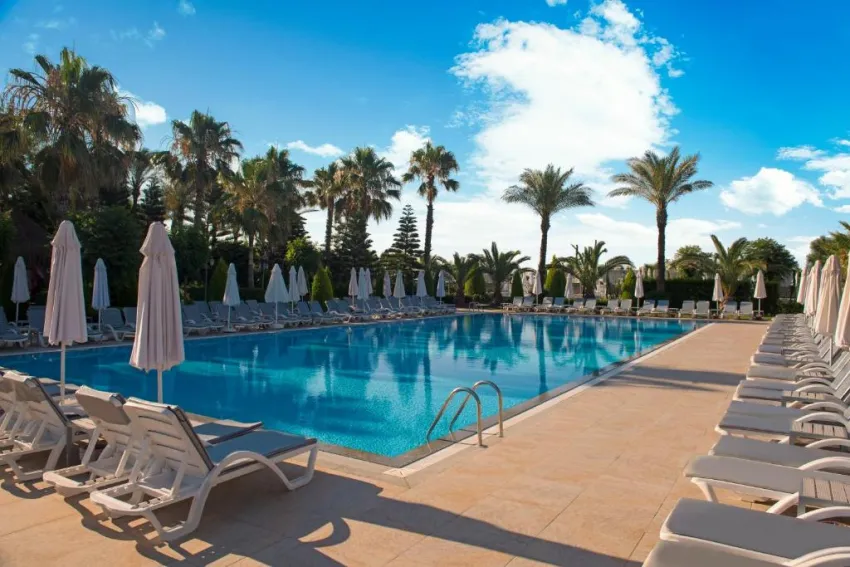 DELPHIN DIVA  5*-25