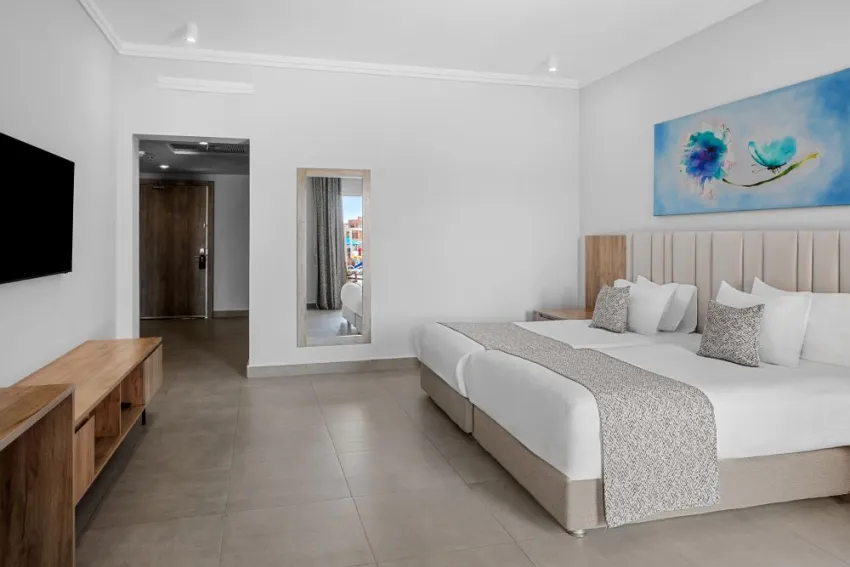 WATER VALLEY AQUA PARK BY NEVERLAND  4*-2