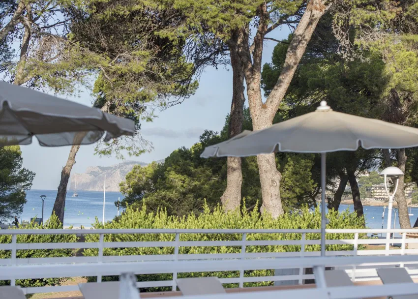 HM Isabela – Adults Only 4*-5
