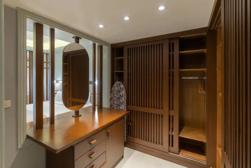 SUNRISE CRYSTAL BAY RESORT  5*-61