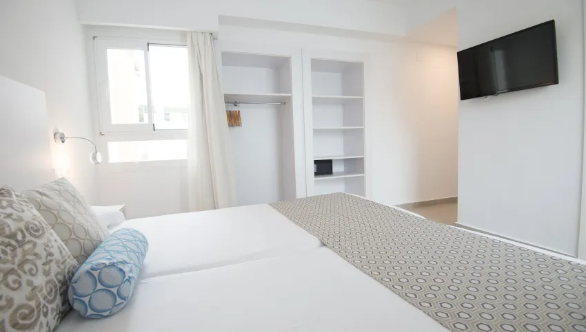 Chevy Hotel & Suites 3*-12