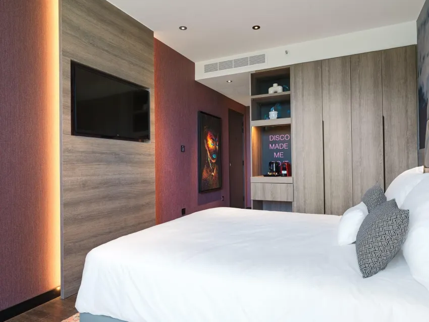 NYX Hotel Limassol 4*-9