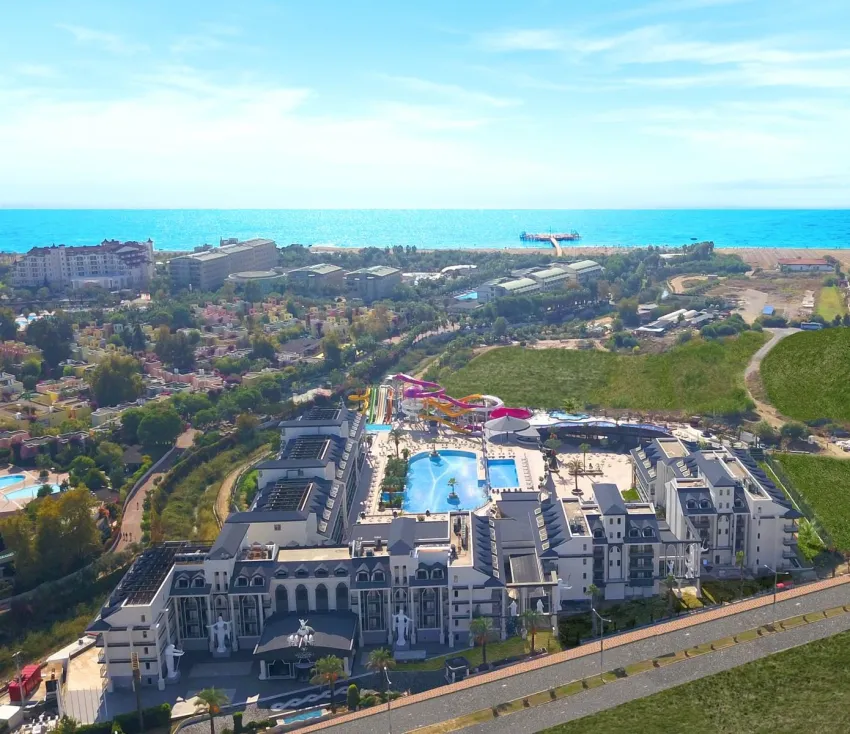 Dream World Palace Hotel 5*-1