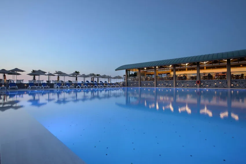 Arina Beach Resort 5*-5