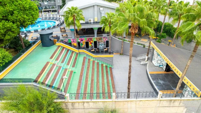 SENZA GRAND SANTANA HOTEL  4*-127