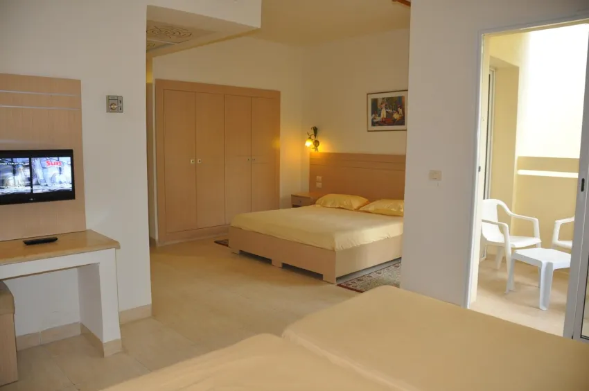 Novostar Omar Khayam 3*-16