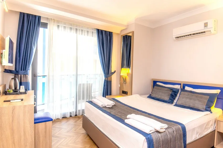 Relax Beach Hotel 4*-7