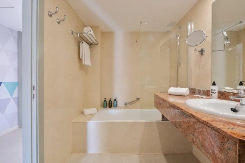 Aparthotel Duva & Spa 4*-7