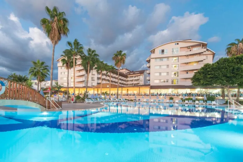 LONICERA WORLD HOTEL  4*-23