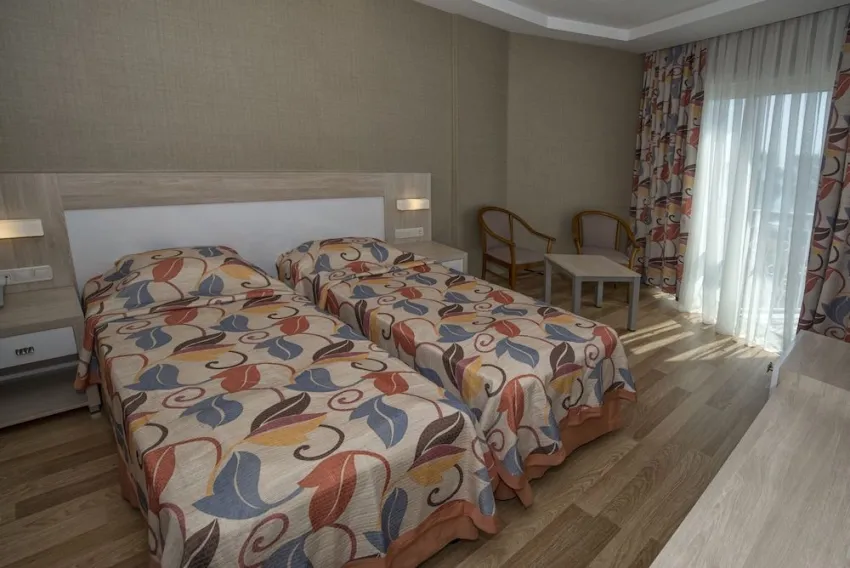 Riviera Hotel & Spa 4*-9