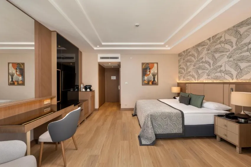 MIRACLE RESORT HOTEL  5*-93