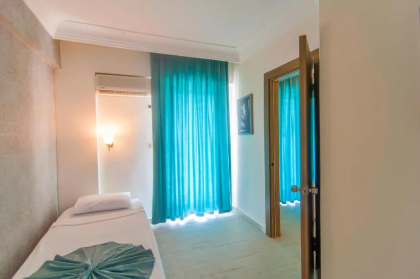 KOLIBRI HOTEL  3*-9