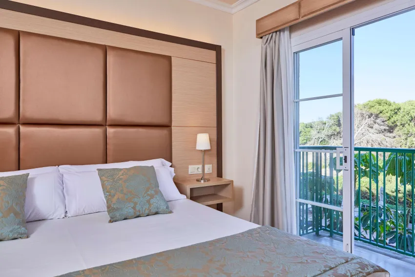 Zafiro Cala Mesquida 4*-18