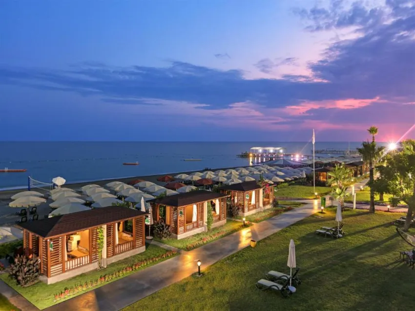SENSITIVE PREMIUM RESORT & SPA HOTEL  5*-5