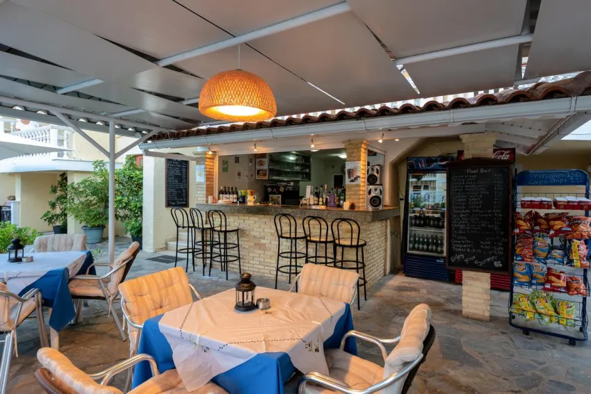Iliessa Beach Hotel 3*-4