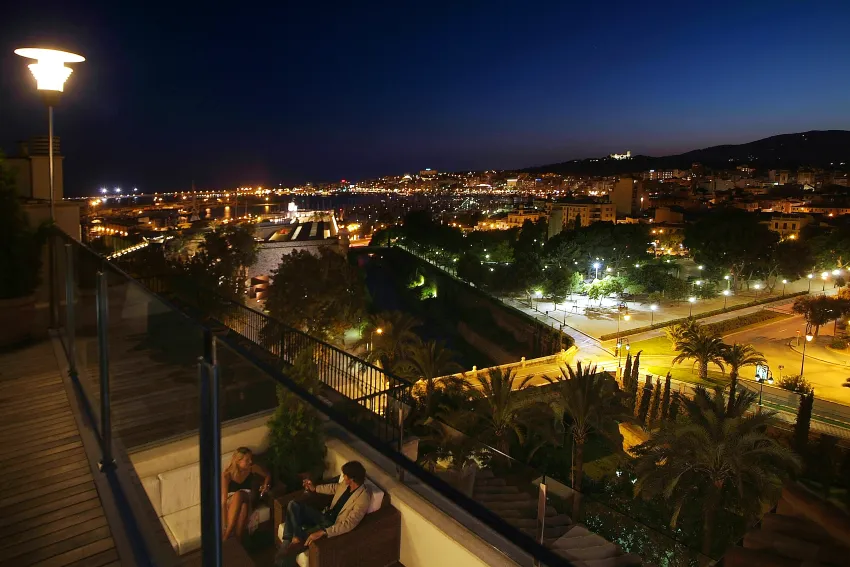 Saratoga Hotel 4*-84