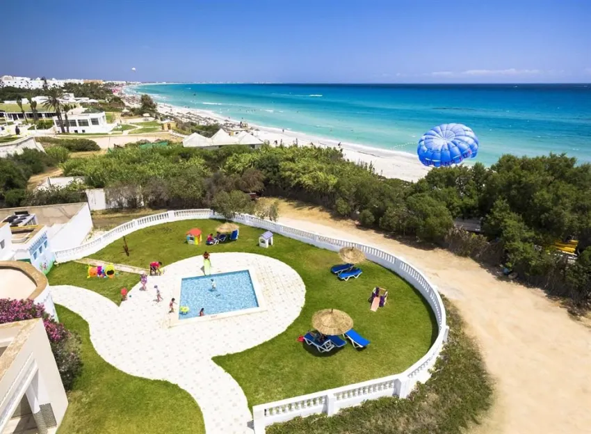 CALIMERA EL BORJ  4*-18