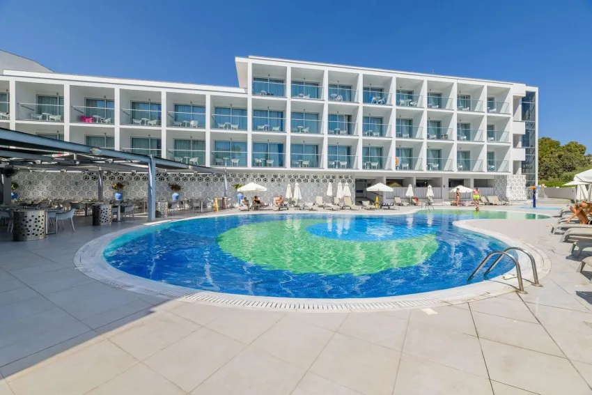 River Rock Hotel 4*-1