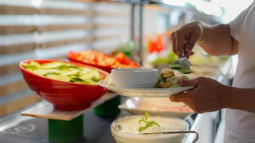 HAWAII SUIT BEACH HOTEL  3*-19