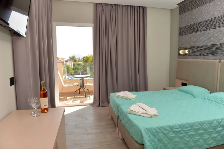 Alexander The Great 4*-9