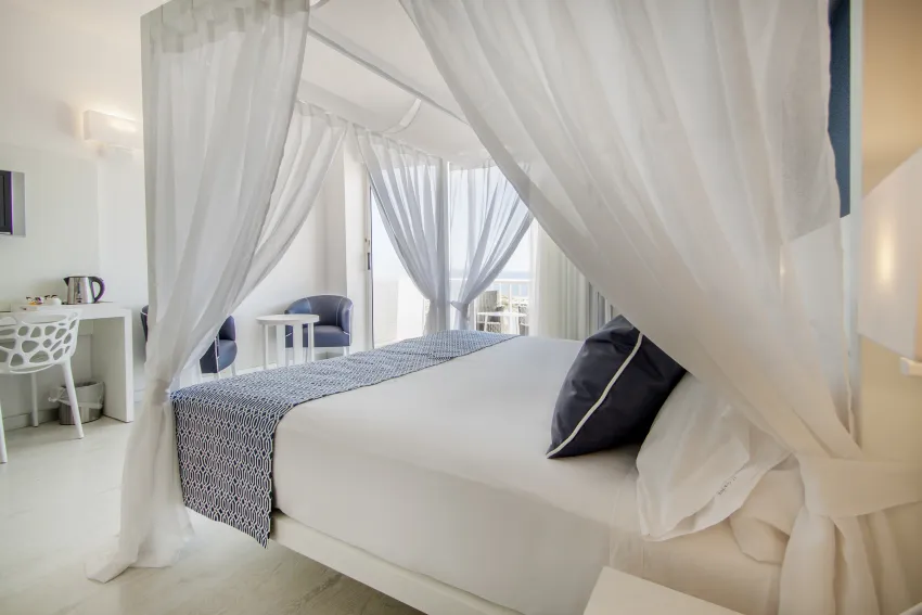 Catalonia del Mar 3*-10