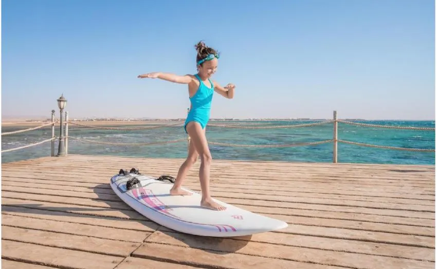 AMWAJ BEACH CLUB ABU SOMA  4*-11