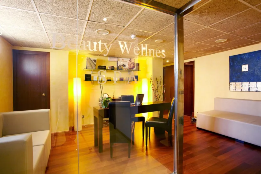 Saratoga Hotel 4*-15