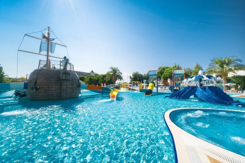 Club Kastalia HV1 5*-14