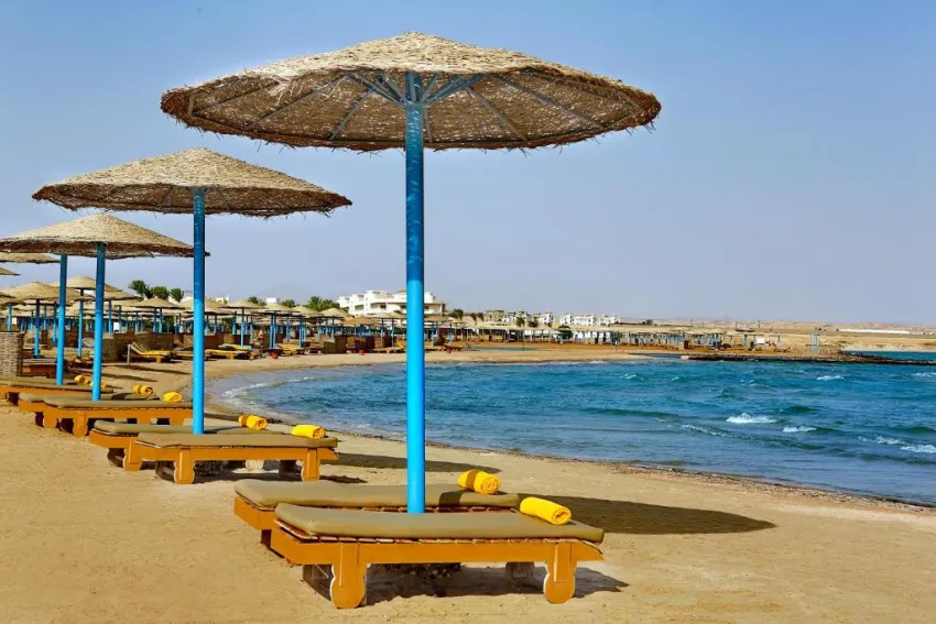 LONG BEACH RESORT  4*-15