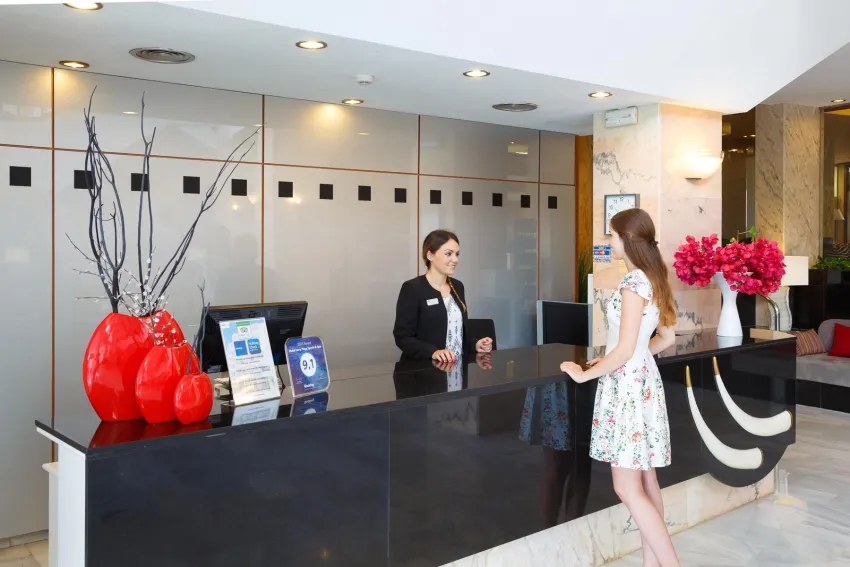 Ivory Playa Aparthotel 3*-5