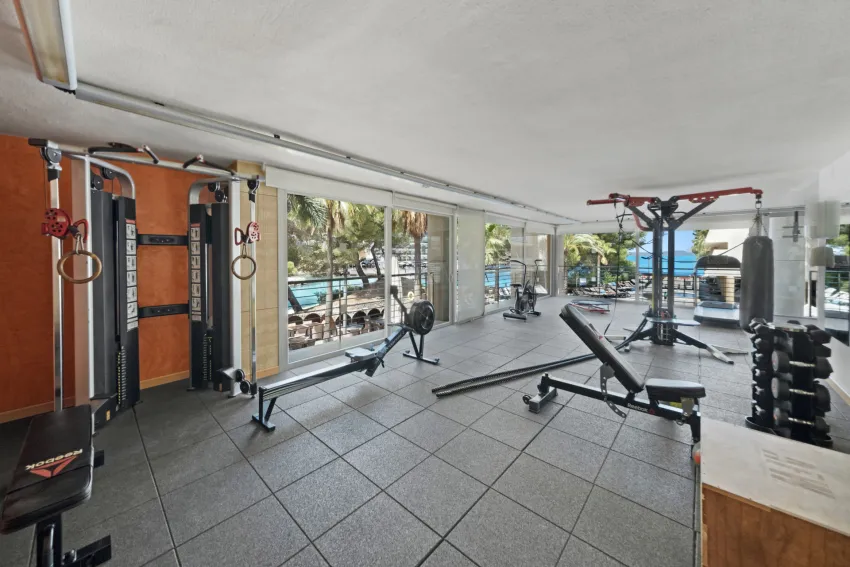 Occidental Cala Viñas 4*-38