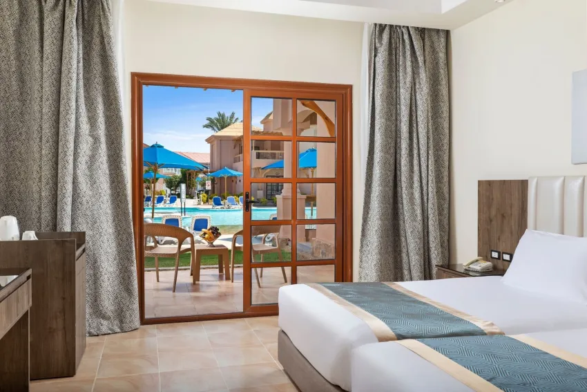 Pickalbatros Jungle Aqua Park Resort 4*-17