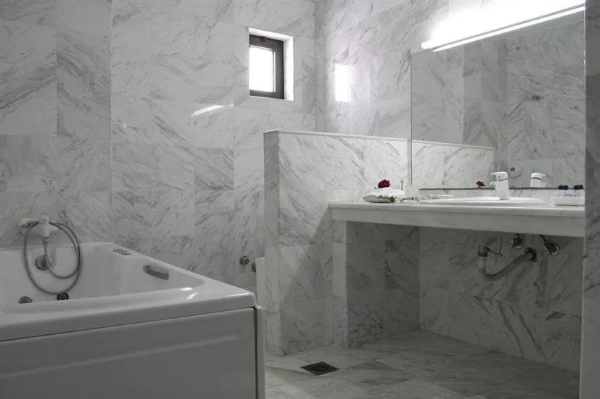 Hersonissos Maris 4*-3