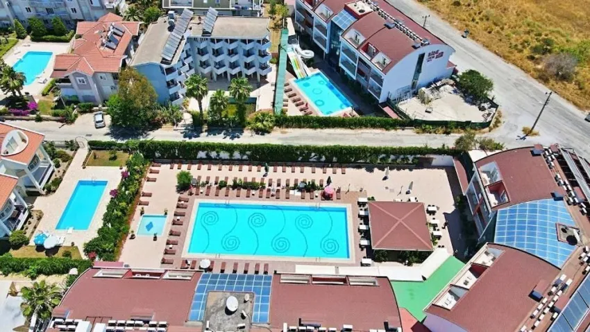 Side Legend Hotel 3*-61