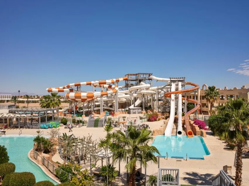 CORAL SEA WATER WORLD  4*-113