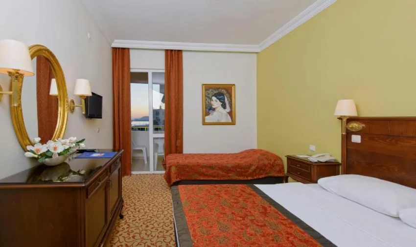 ANTIQUE ROMAN PALACE (ADULTS ONLY 16+)  5*-17