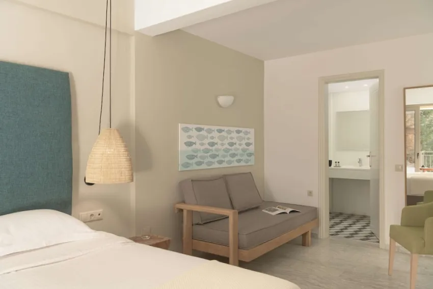 Paralos Irini Mare 4*-16