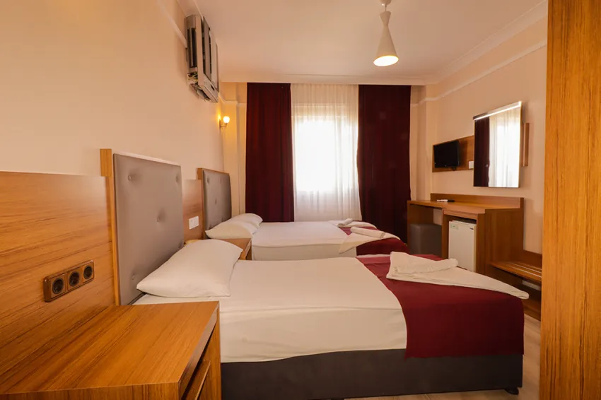 THRONE BEACH RESORT & SPA  5*-20