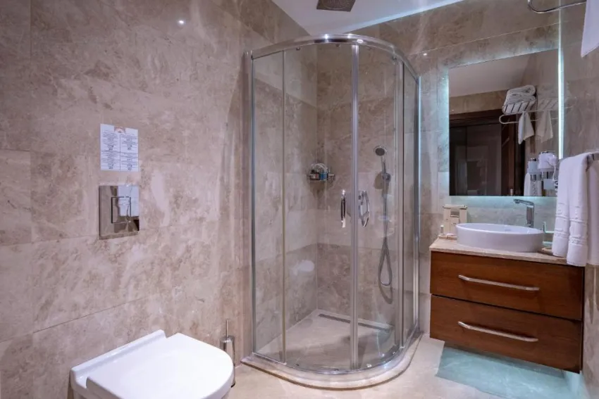 BELLIS DELUXE HOTEL SPECIAL ROOMS  5*-6