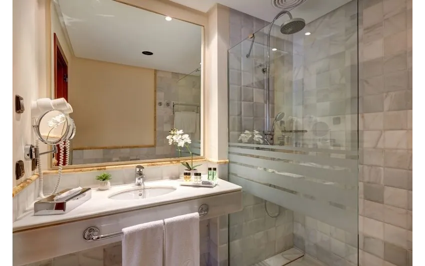 CM Castell De Mar 5*-6