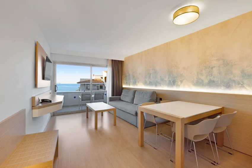 Fontanellas Playa Aparthotel 4*-232