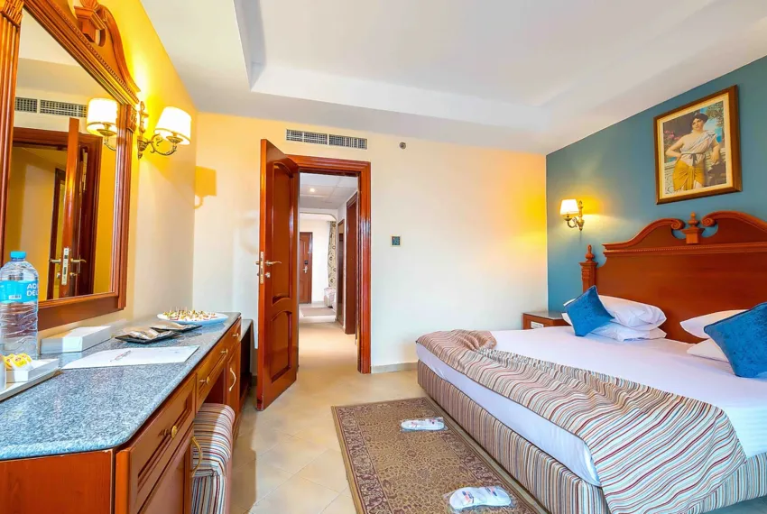Titanic Beach Spa & Aquapark 5*-8