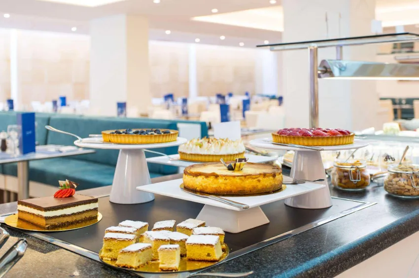 Reverence Life Hotel 4*-114