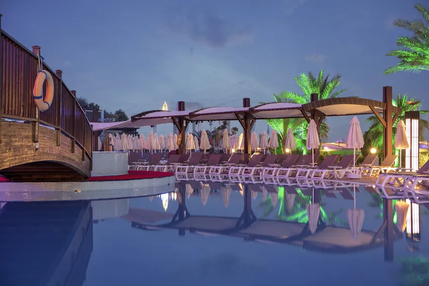 Granada Luxury Okurcalar 5*-363