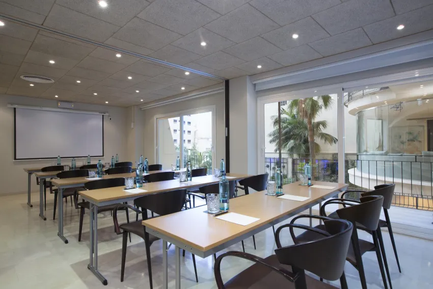 Saratoga Hotel 4*-16