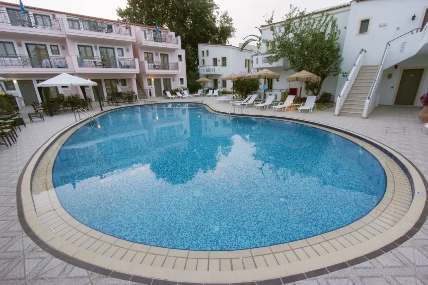 Flamingos Hotel 3*-11