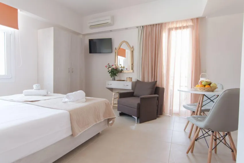 Sirena Apartments 3*-13