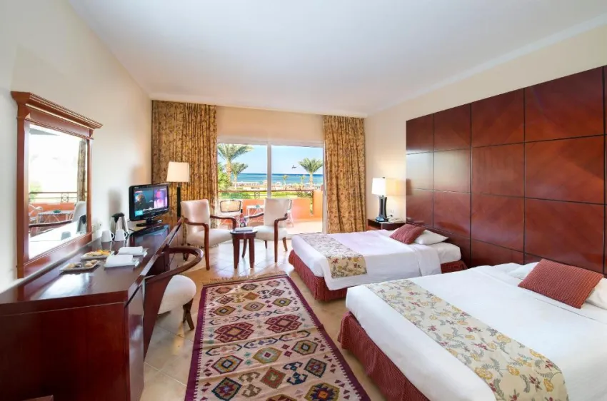 AMWAJ OYOUN HOTEL & RESORT  5*-30